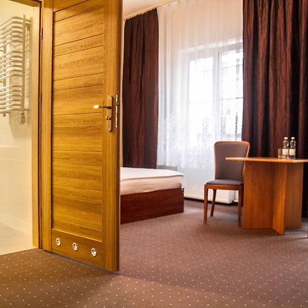 Hotel Mazowiecki Wow Warsaw Exterior photo