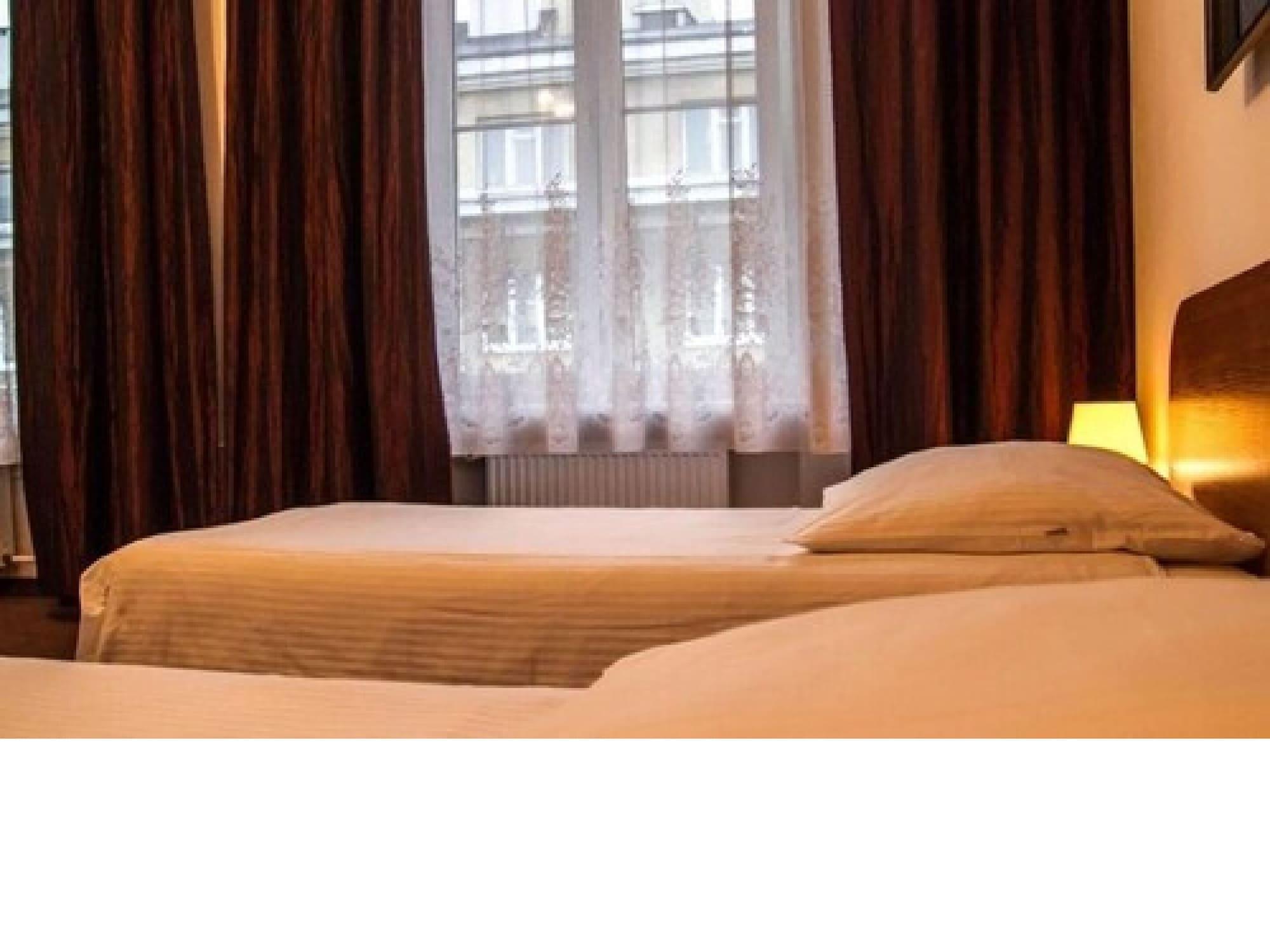 Hotel Mazowiecki Wow Warsaw Exterior photo