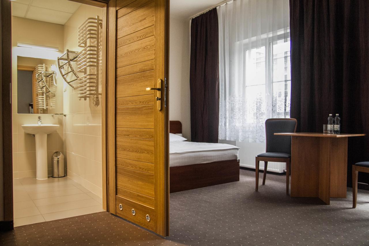 Hotel Mazowiecki Wow Warsaw Exterior photo